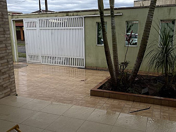 Linda casa com 3 dormit�rios no S�o Martinho